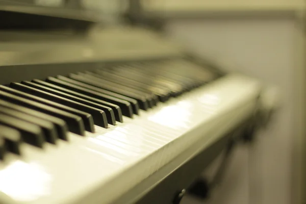 Elektrisch orgel toetsenbord — Stockfoto