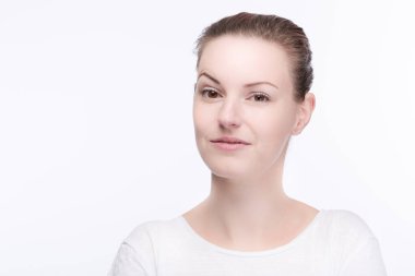 Kendine güvenen genç bir kadın.