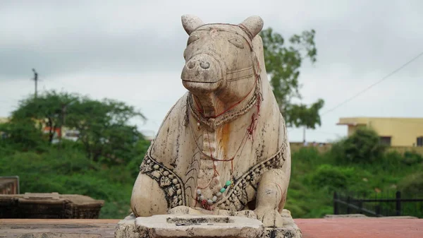 Het Idool Van Het Hindoeïsme Heer Shiva Stier Het Wordt — Stockfoto