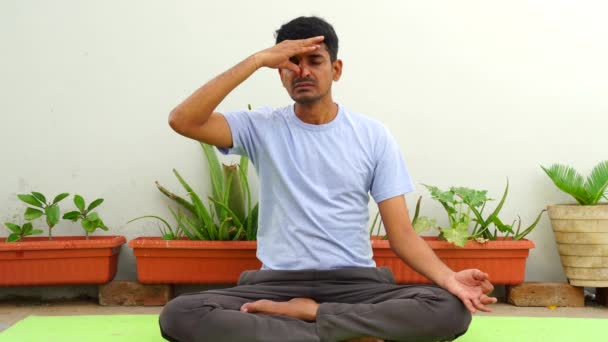 Portrait Nice Calm Focused Guy Sitting Floor Meditating Relaxation Attractive — Stock Video