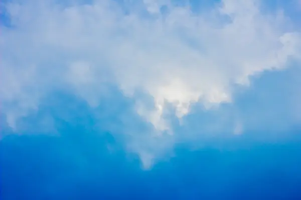 Cielo-nubes de fondo . — Foto de Stock