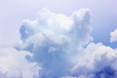 Fondo de cielo-nubes.