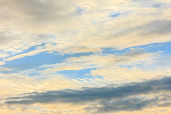 Cielo y nube de fondo — Foto de Stock