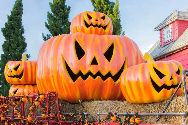 Cadılar Bayramı, kabak ve Cadılar Bayramı sahne