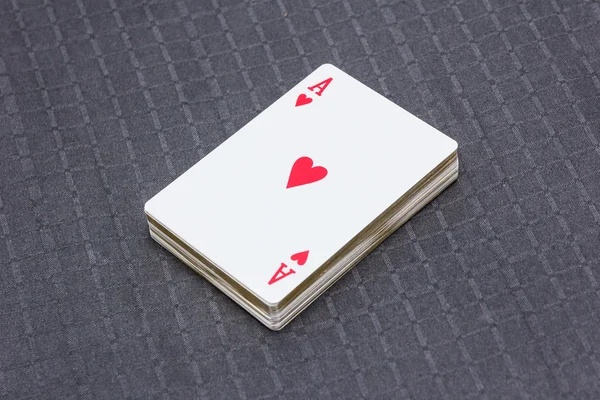 Картонные карты для карточных игр — стоковое фото