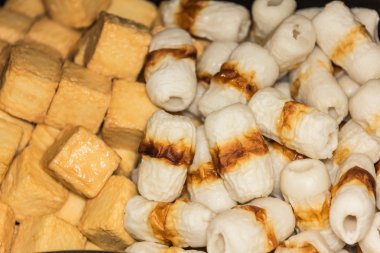 Tofu balık ve Chikuwa