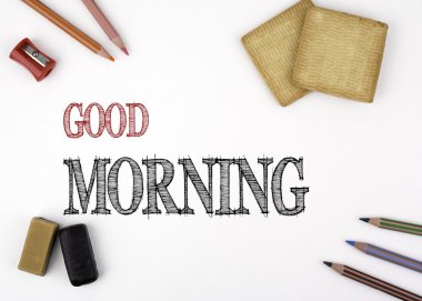 Günaydın. Parça kalem ve tatlılar ile kağıt