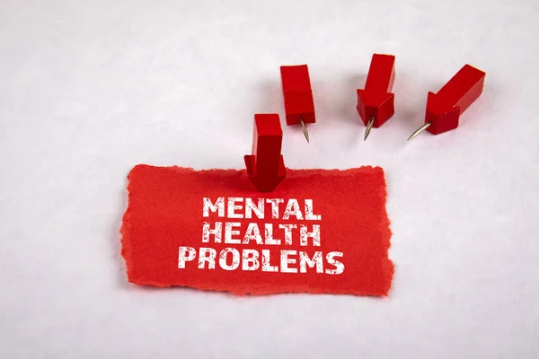 精神衛生上の問題。症状,診断と治療の概念.紙の紅板 — ストック写真