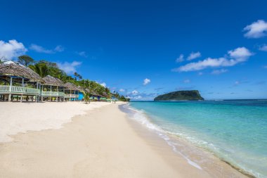 Batı Samoa tropikal plaj