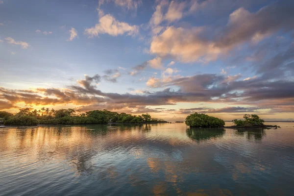 Beautiful seascape at sunset — Stock Photo, Image