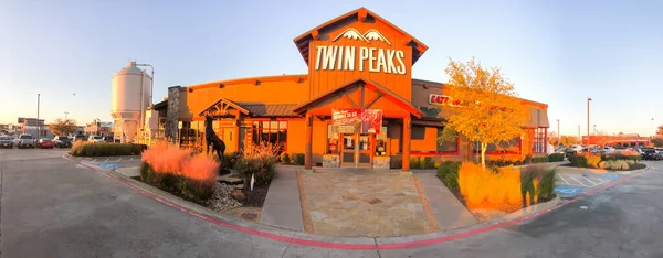 Irving Eua Dec 2020 Panorama View Entrance Twin Peaks Restaurant — Fotografia de Stock
