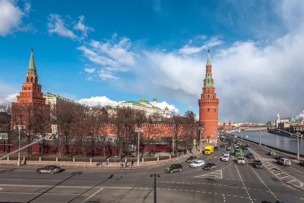 Water platoon and Borovitskaya tower — Stock Photo, Image