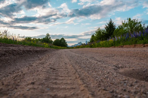 Evening road — Stock Photo, Image