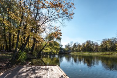 Vorontsovsky Park'ta düşmek