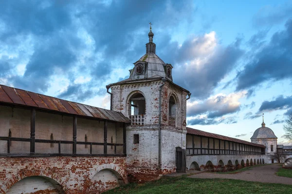 Merkezi gözetleme kulesi