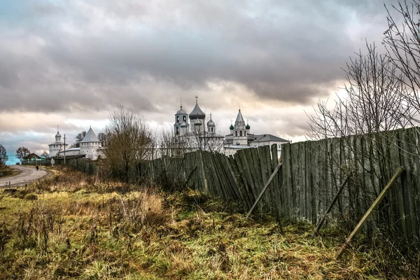 Landscape with a monastic fence — Stock Photo, Image