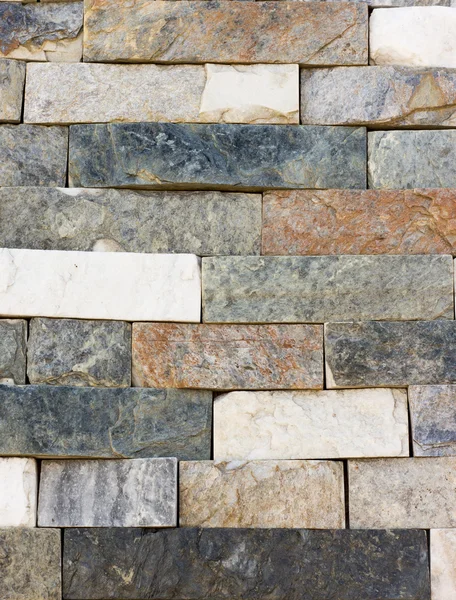 Traverten döşeme, tuğla malzeme rengi inşa