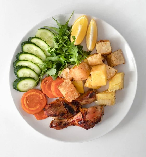 Plate Healthy Food Baked Chicken Wings Baked Vegetables Salad White — Stock Photo, Image