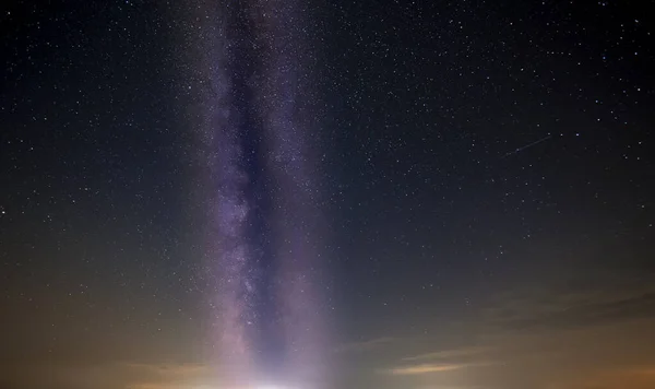 Nacht Heldere Sterrenhemel Met Een Deel Van Melkweg Prachtig Zomernachtelijk — Stockfoto