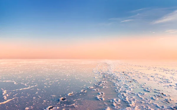 ボンネビル塩の上の日没フラット背景 — ストック写真