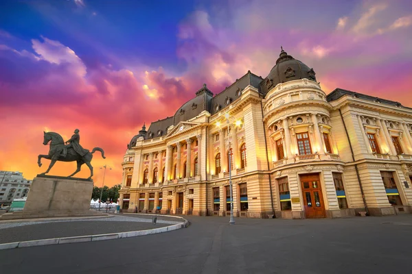 Bukarest Stadt bei Nacht — Stockfoto