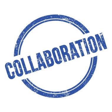 Mavi grungy vintage yuvarlak pul üzerine yazılmış COLLABORATION metni.