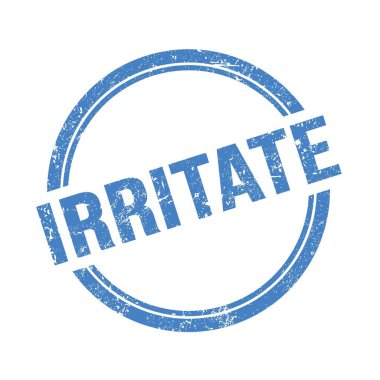 Mavi grungy vintage yuvarlak damgalı IRRITATE metin.
