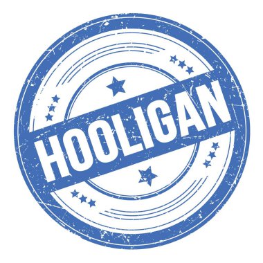 Mavi yuvarlak grungy desen damgası üzerine HOOLIGAN metin.