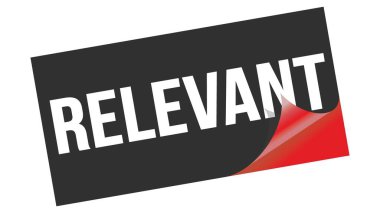 Siyah kırmızı etiket damgası üzerine yazılmış RELEVANT metni.