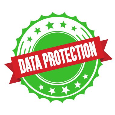 Kırmızı yeşil rozet damgalı DATA PROTECTION metni.