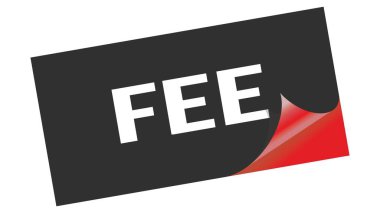 Siyah kırmızı etiket damgası üzerine yazılmış ücret metni.