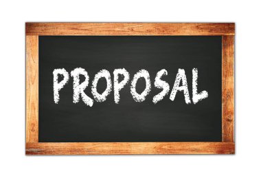 Siyah ahşap çerçeve okul tahtasına yazılmış ProPOSAL metni.