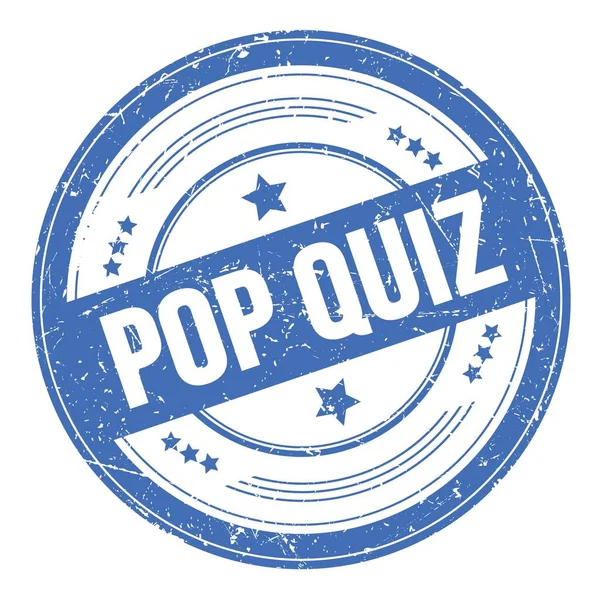 Mavi yuvarlak grungy doku damgası üzerine POP QUIZ metni.