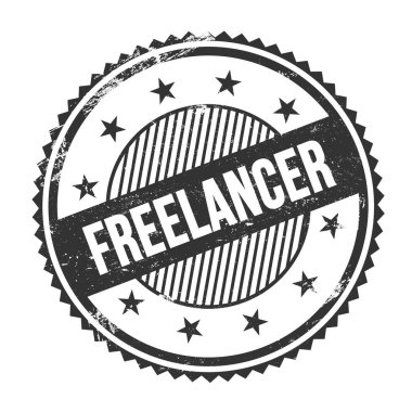 Siyah grungy zig zag kenarları yuvarlak mühür üzerine yazılmış FREELANCER metin.