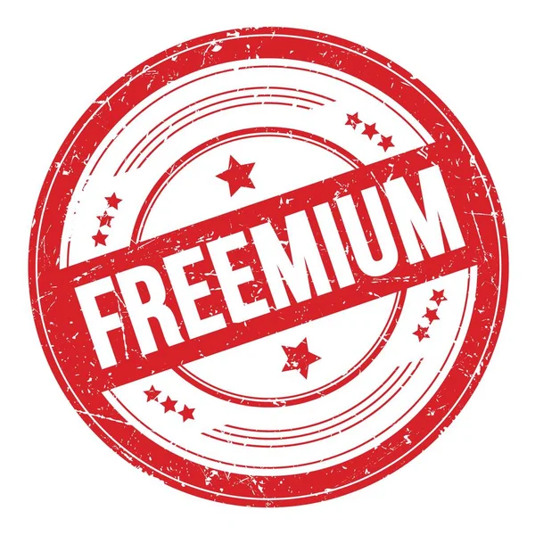 Freemium Текст Красной Круглой Граненой Текстуре — стоковое фото