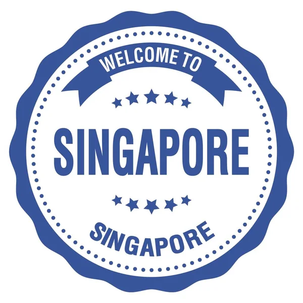 欢迎来到Singapore Singapore 写在蓝色圆形徽章邮票上的字 — 图库照片