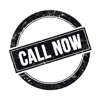 Siyah, pasaklı, yuvarlak vintage damga üzerine Call Now metni.