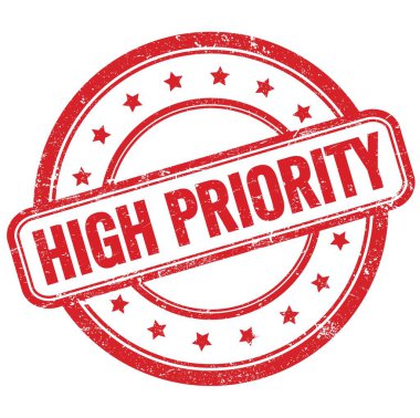 Kırmızı, eski, kirli, yuvarlak, lastik damgalı yüksek özellik metni.