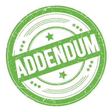 Yeşil yuvarlak grungy doku damgası üzerine ADDENDUM metni.