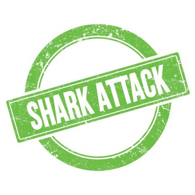 Shark Saldırı metni yeşil grungy yuvarlak vintage pul üzerinde.