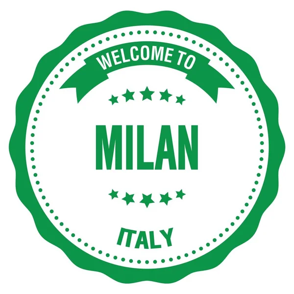 Bienvenidos Milán Italia Palabras Escritas Verde Ronda Sello Insignia — Foto de Stock