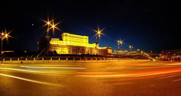 Palais du Parlement à Bucarest — Photo