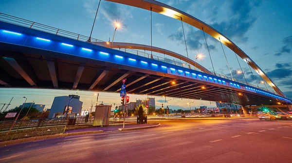 Bucareste basarab grozavesti viaduto — Fotografia de Stock