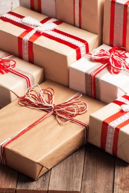 Süslü Noel hediyesi kutusu