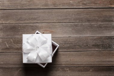 Süslü Noel hediyesi kutusu