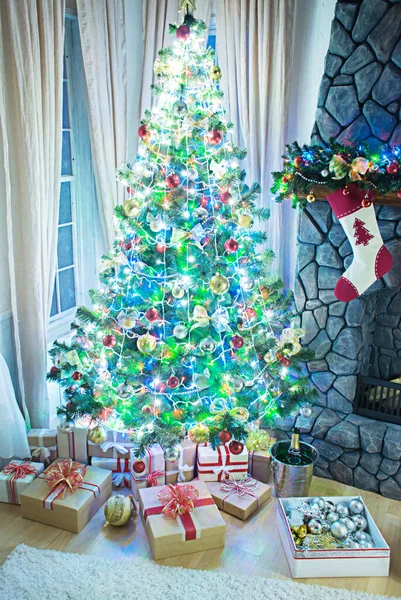 Albero Natale Capodanno Interior Design Moderno — Foto Stock