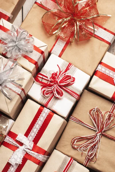 Süslü Noel hediyesi kutusu