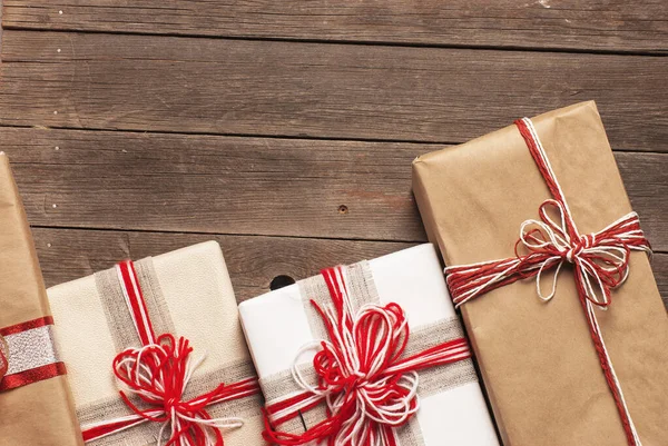 Süslü Noel hediyesi kutusu