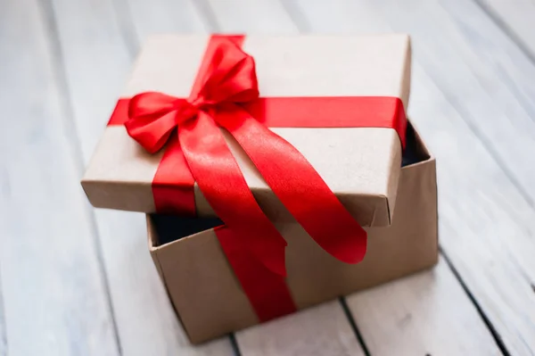 Weihnachtsgeschenkbox Mit Dekoration — Stockfoto