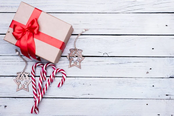 Süslü Noel hediyesi kutusu